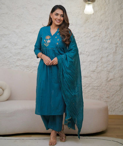 Beautiful cotton Kurti, pant and dupatta set